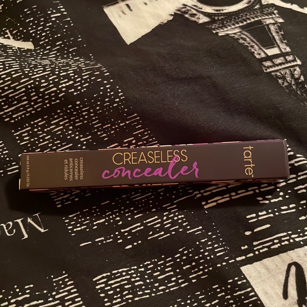 NWOT Tarte Creaseless Concealer!